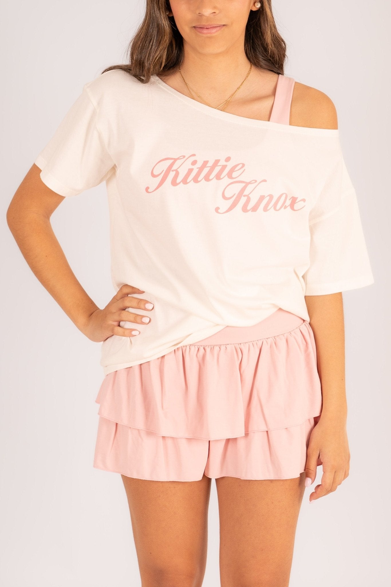 Camiseta cuello barco lirios - Kittieknoxshop