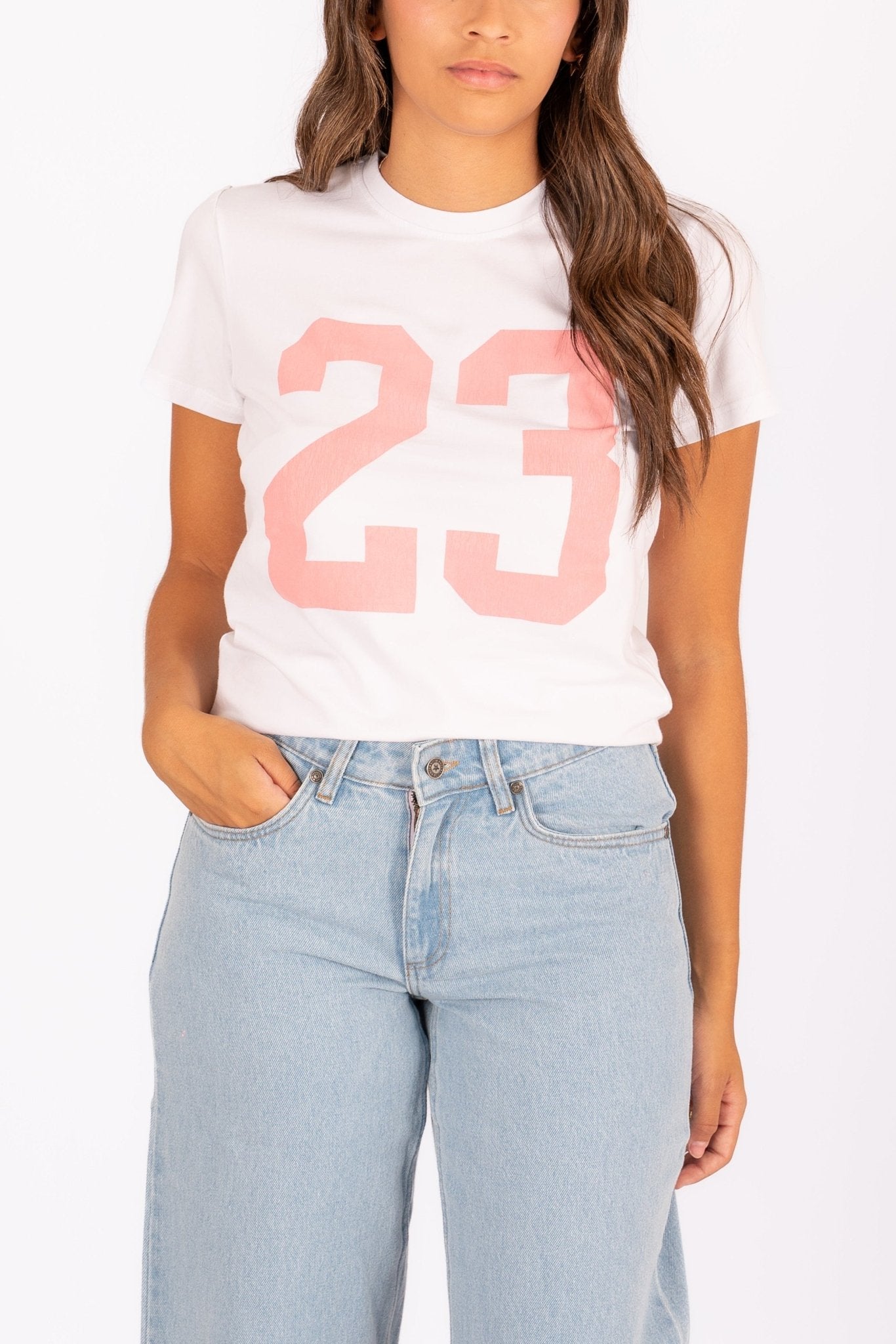 Camiseta 23 - Kittieknoxshop