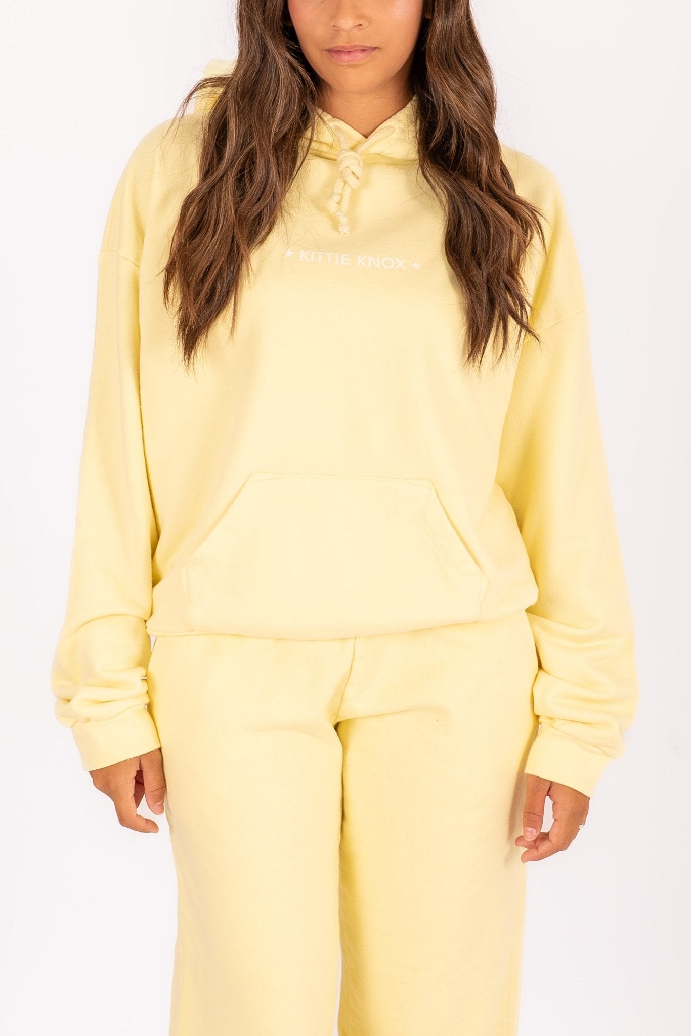 Sudadera con estrella bordada - Kittieknoxshop