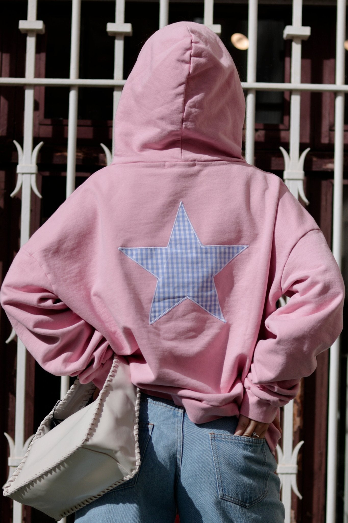 Sudadera con estrella bordada - Kittie Knox (Miancatex, S.L)