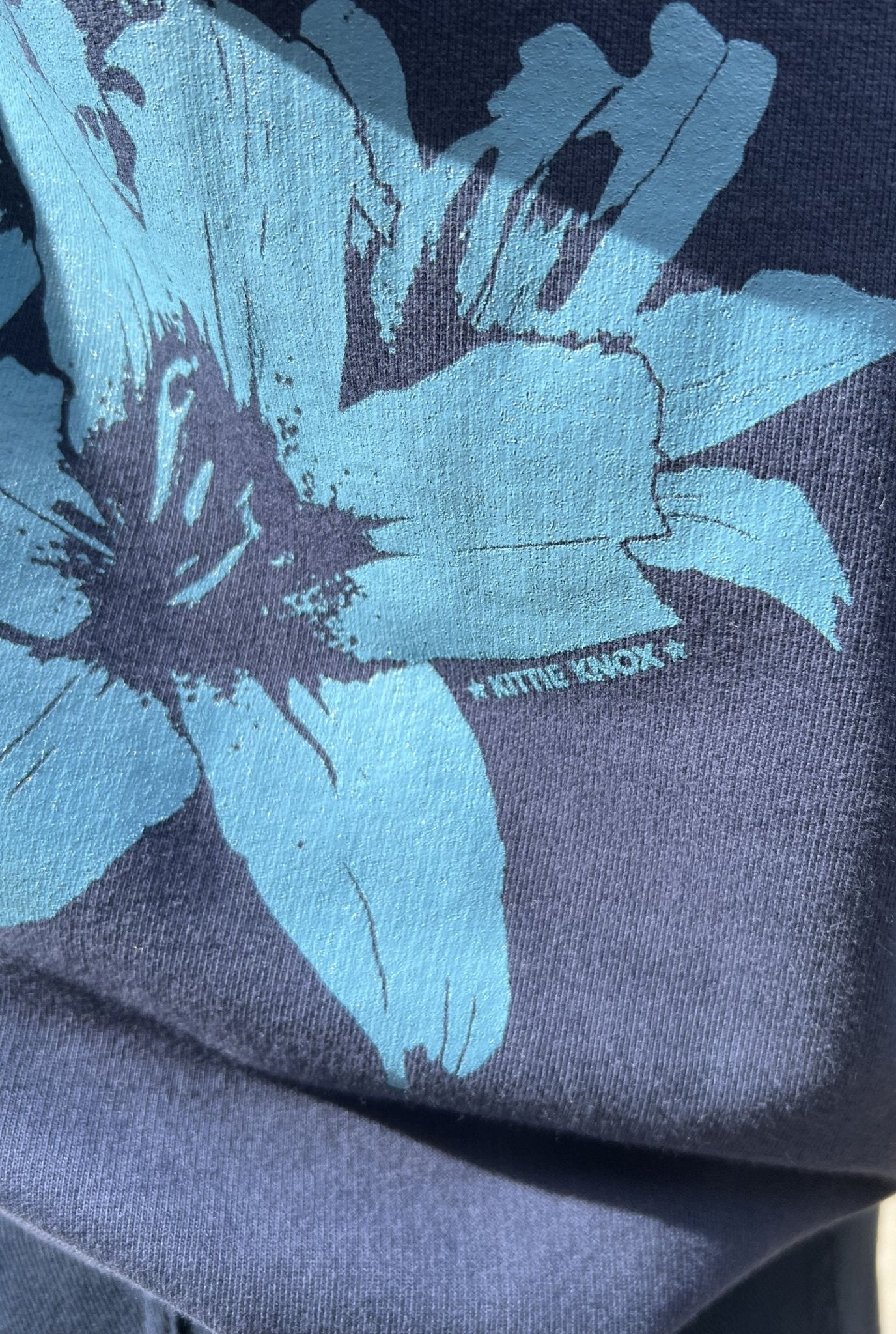 Sudadera Lirios - Kittie Knox (Miancatex, S.L)